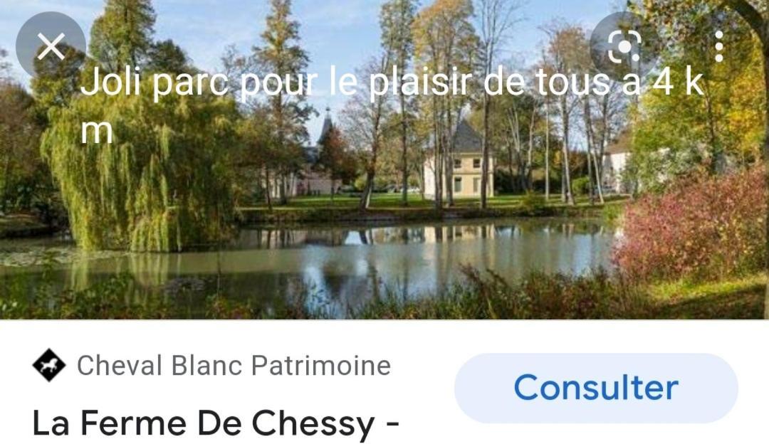 Jolie dépendance cosy et individuelle a 2 pas de Disneyland Chalifert Exterior foto